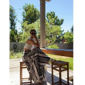 Mint Green brand Maxi Skirt. Black and White